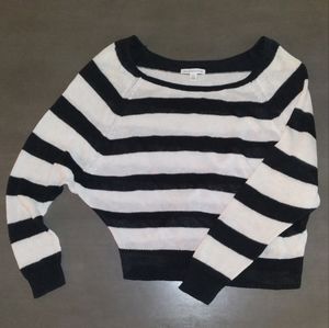 Striped Sweater | American Eagle Outfitters 🦅 | Medium